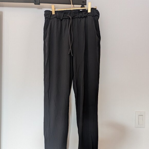 Lululemon tapered track pants - Picture 1 of 3